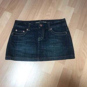 NWOT Vintage American Eagle Dark Denim Skirt 8
